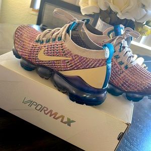 Women Nike Air Vapormax Flyknit 3
